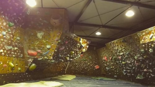 福岡県のクライミング施設「Jungle Gym（ジャングルジム）」